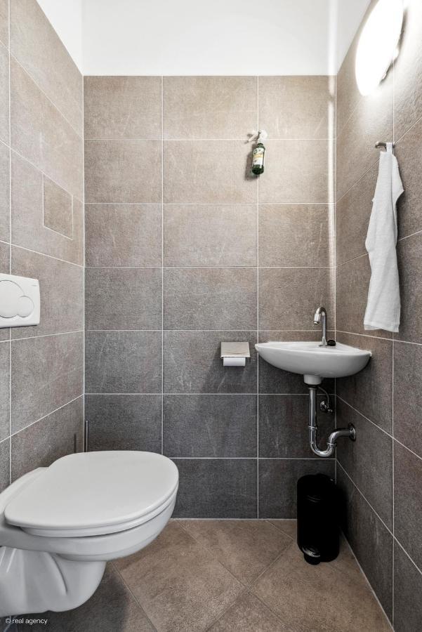 Bernhards Apartment Stadthalle - Klima & Terrasse Βιέννη Εξωτερικό φωτογραφία